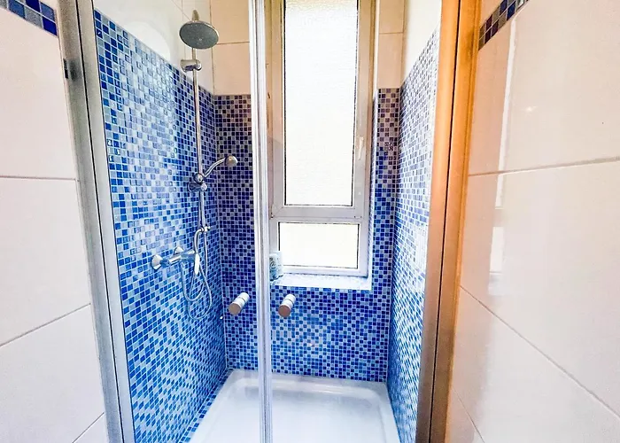 Citynah, Balkon, Grosse Kueche Und Garten هانوفر