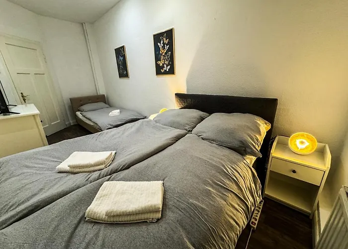 Citynah, Balkon, Grosse Kueche Und Garten 公寓 *