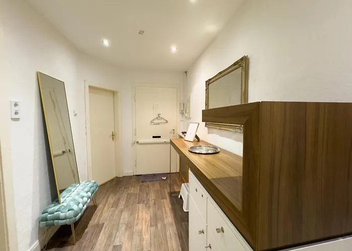 Citynah, Balkon, Grosse Kueche Und Garten Lejlighed *