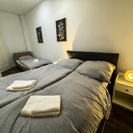 Citynah, Balkon, Grosse Kueche Und Garten Διαμέρισμα *