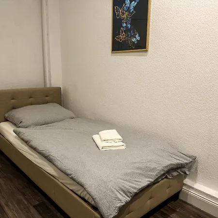 Διαμέρισμα Citynah, Balkon, Grosse Kueche Und Garten