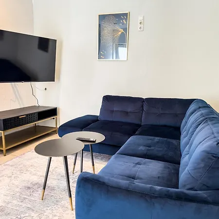 Citynah, Balkon, Grosse Kueche Und Garten Apartman Hannover